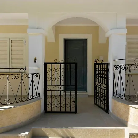 Sweet Luxury House Villa *