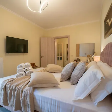 Villa Sweet Luxury House