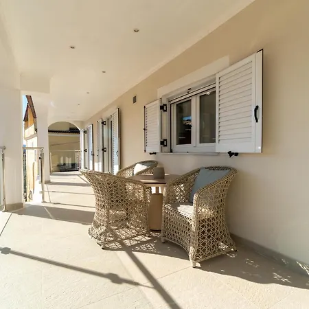 Sweet Luxury House Villa *